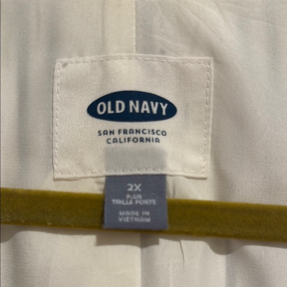 Old Navy White and Blue Jacket - Picture 2 of 4